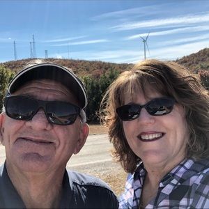 Meet your Posher, Deedeedee